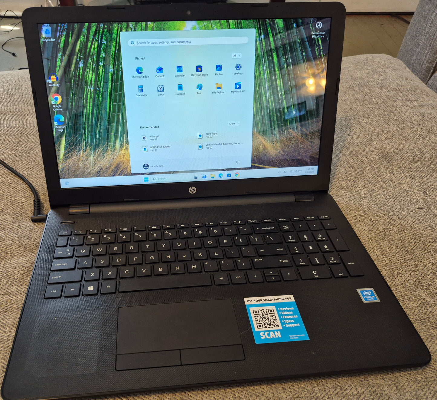 Laptop HP 15-bs2xx (Used Like New)