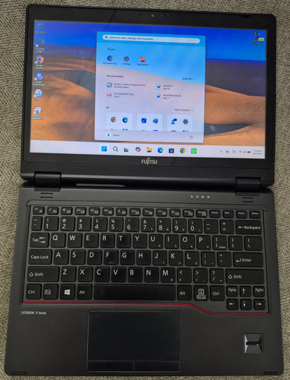 Fujitsu Laptop touch screen ( Used )