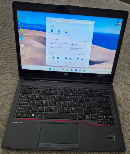 Fujitsu Laptop touch screen ( Used )