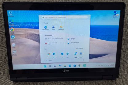 Fujitsu Laptop touch screen ( Used )